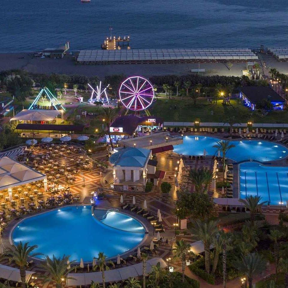 Club Hotel Turan Prince World — фото 1