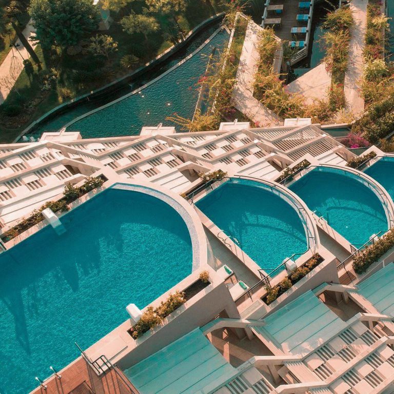 SUSESI Luxury Resort 5* Белек — каскадные бассейны с видом сверху
